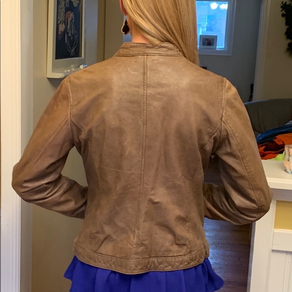 Real leather Banana Republic leather jacket - Picture 8 of 8